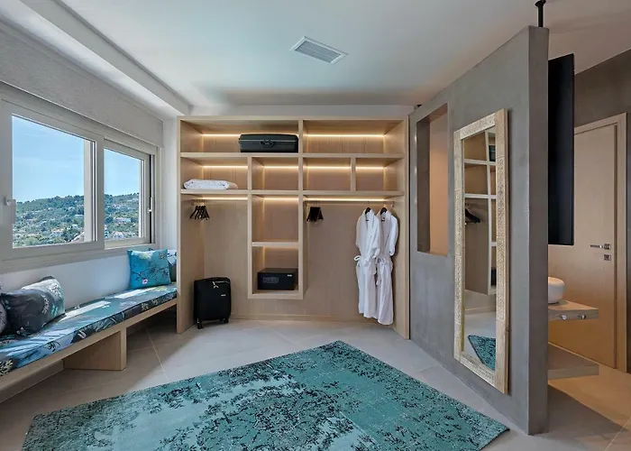 K スキアトスタウン