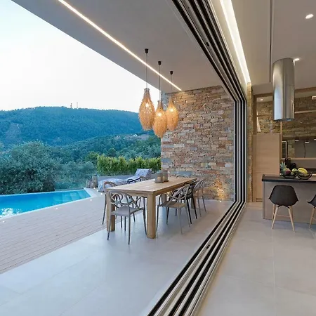 Villa K Skiathos Town