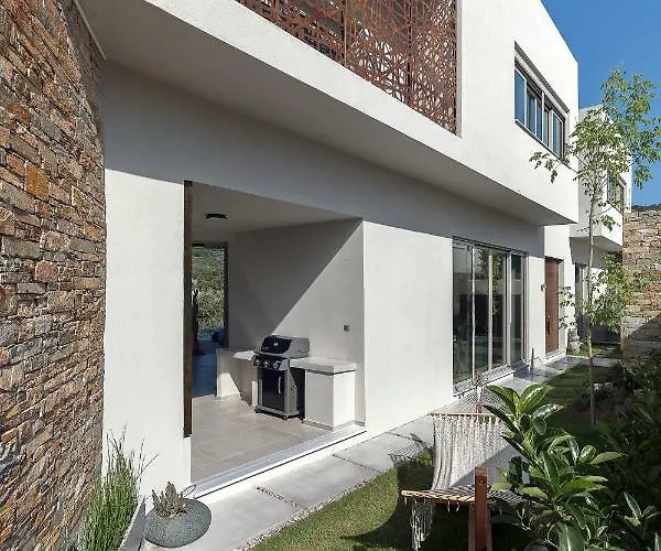 Villa K Skiathos Town