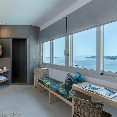 Villa K Skiathos Town