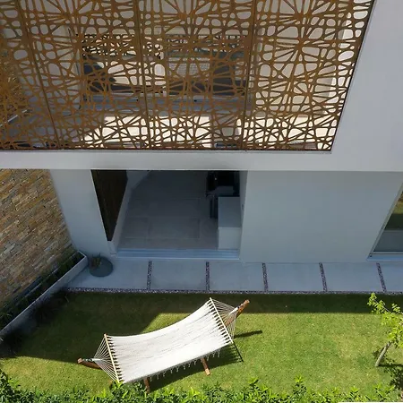 K Villa Skiathos Town